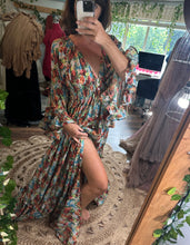 Load image into Gallery viewer, Bold Rose Crinckle Dream Gown Rental