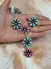 Load image into Gallery viewer, HANDMADE STERLING SILVER COTTON CANDY TURQUOISE NECKLACE WITH SIGNED