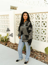 Load image into Gallery viewer, Angus Alley Button Down