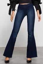Load image into Gallery viewer, MID-RISE BANDED WIDER FLARE JEANS
