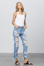 Load image into Gallery viewer, HEAVY DESTROYED STRAIGHT JEANS
