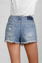 Load image into Gallery viewer, Frayed Hem Distressed Denim Shorts
