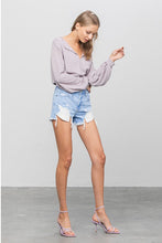 Load image into Gallery viewer, HIGH WAIST DISTRESSED SHORTS
