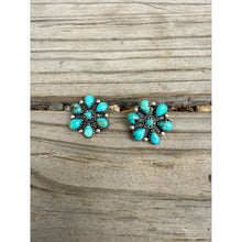 Load image into Gallery viewer, Handmade Flower Cluster Sterling Silver &amp; Turquoise Post Earring 7 Stone
