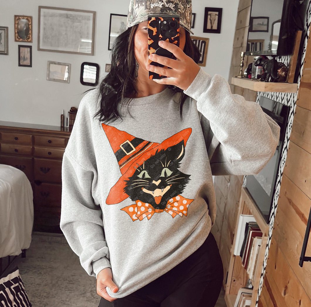 Vintage Halloween Graphic Crewneck