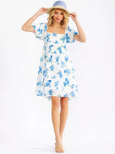 Load image into Gallery viewer, Puff sleeve floral dress
