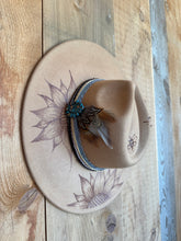 Load image into Gallery viewer, Sunflowers Burnt Hat With Hat Band

