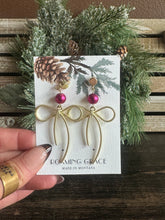 Load image into Gallery viewer, Gold Bow Earrings
