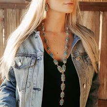 Load image into Gallery viewer, Texas Bay Necklace And Earrings
