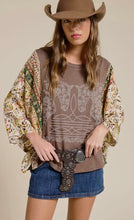 Load image into Gallery viewer, Preorder - Puff&#39; Twin Horse Cowboy Stitch Graphic Rustic Kantha Top
