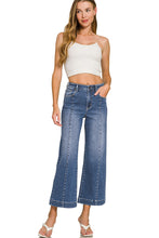 Load image into Gallery viewer, Wide Leg Center Seam Cropped Denim Pants
