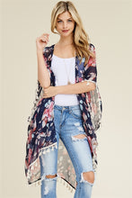 Load image into Gallery viewer, Floral Kimono With Tassel Hem
