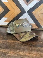 Load image into Gallery viewer, Handmade Trucker Hat - 51
