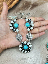 Load image into Gallery viewer, Handmade Sterling Silver Wild Horse Necklace
