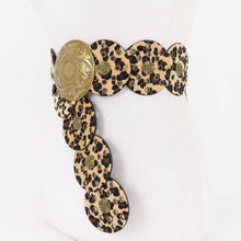 Load image into Gallery viewer, Animal Fur Disc Belt

