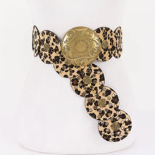 Load image into Gallery viewer, Animal Fur Disc Belt
