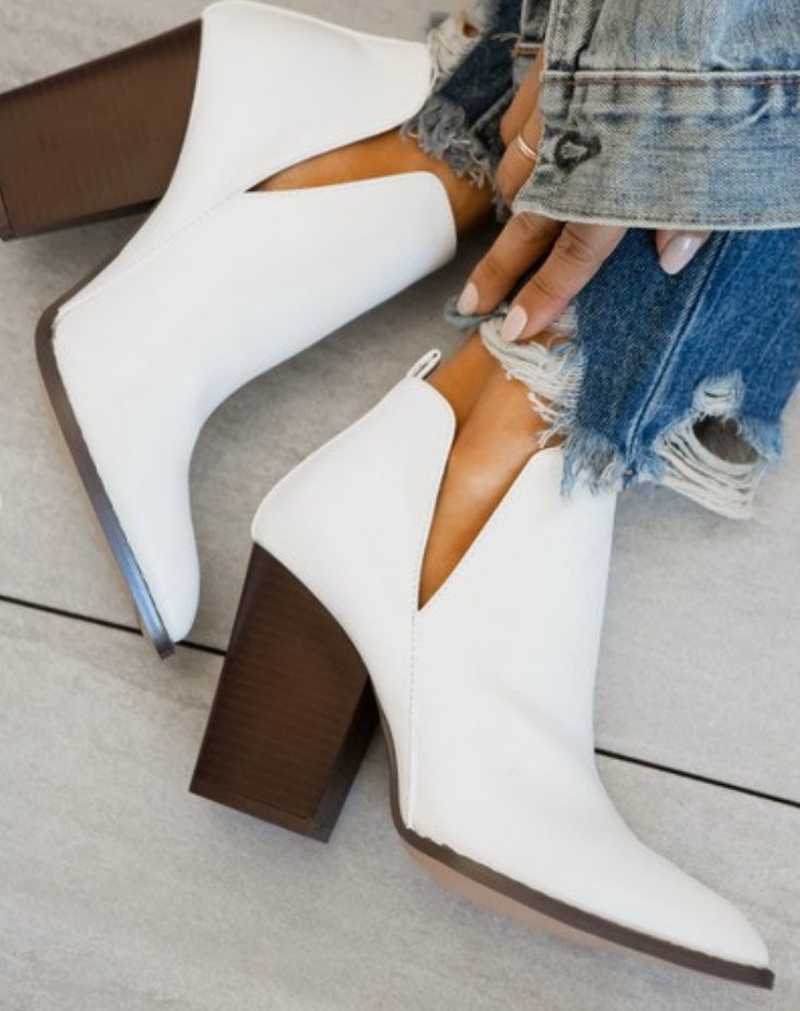 Tennessee V Cut Out Ankle Booties be